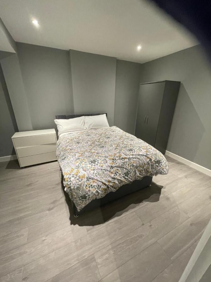 Vale Nky Apartment Rooms London Eksteriør bilde