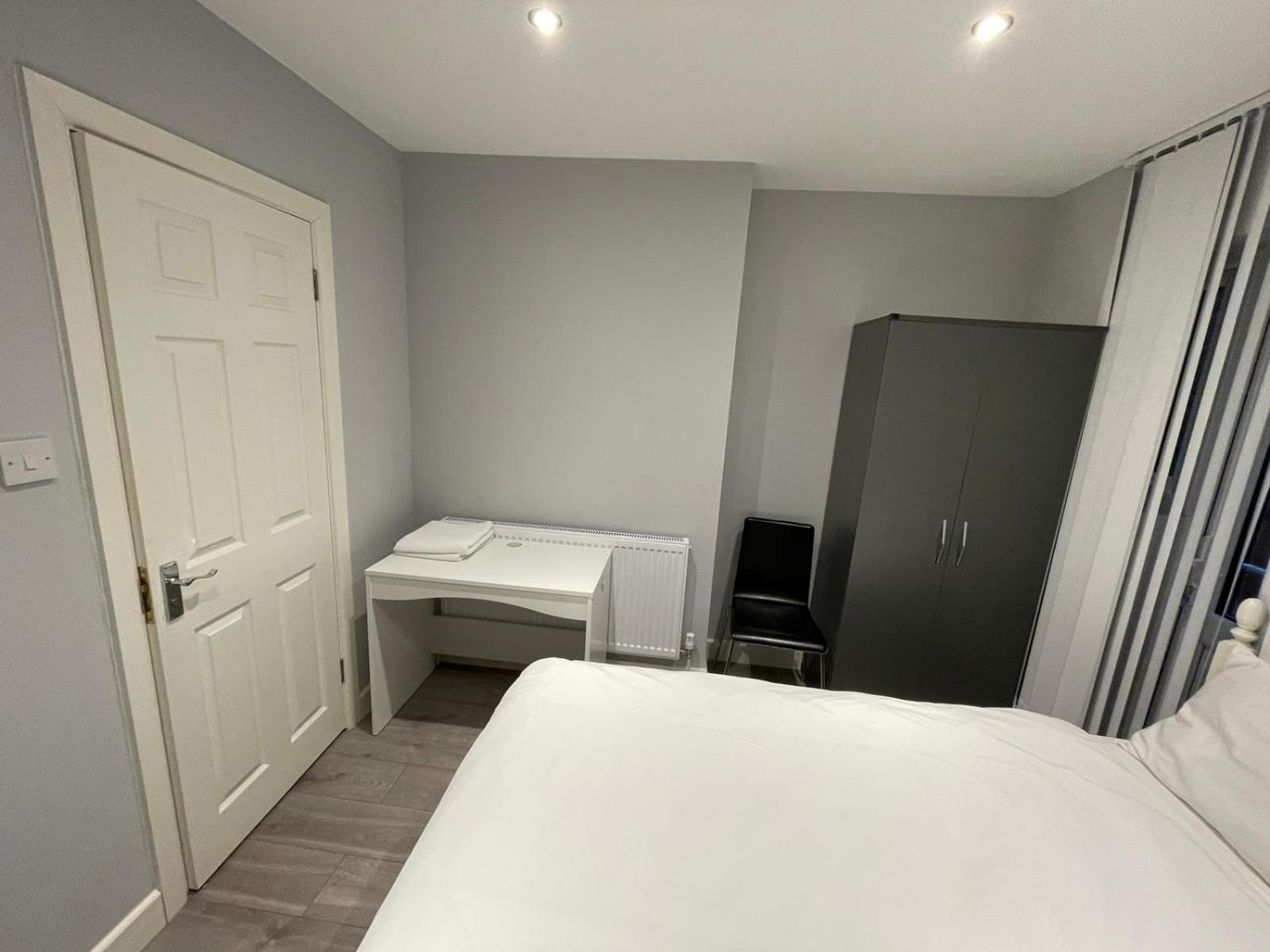 Vale Nky Apartment Rooms London Eksteriør bilde