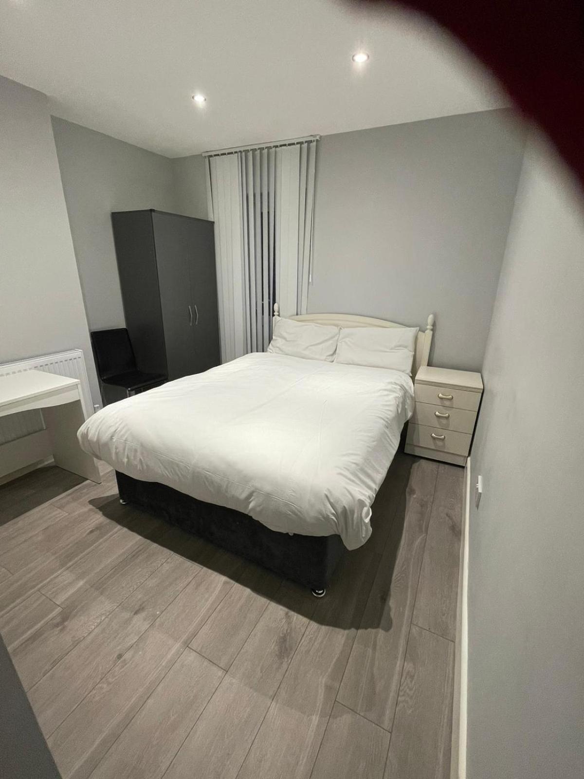 Vale Nky Apartment Rooms London Eksteriør bilde